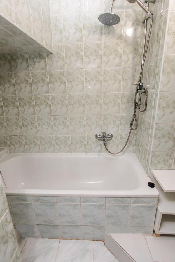 Mary Apartment Лвив Екстериор снимка