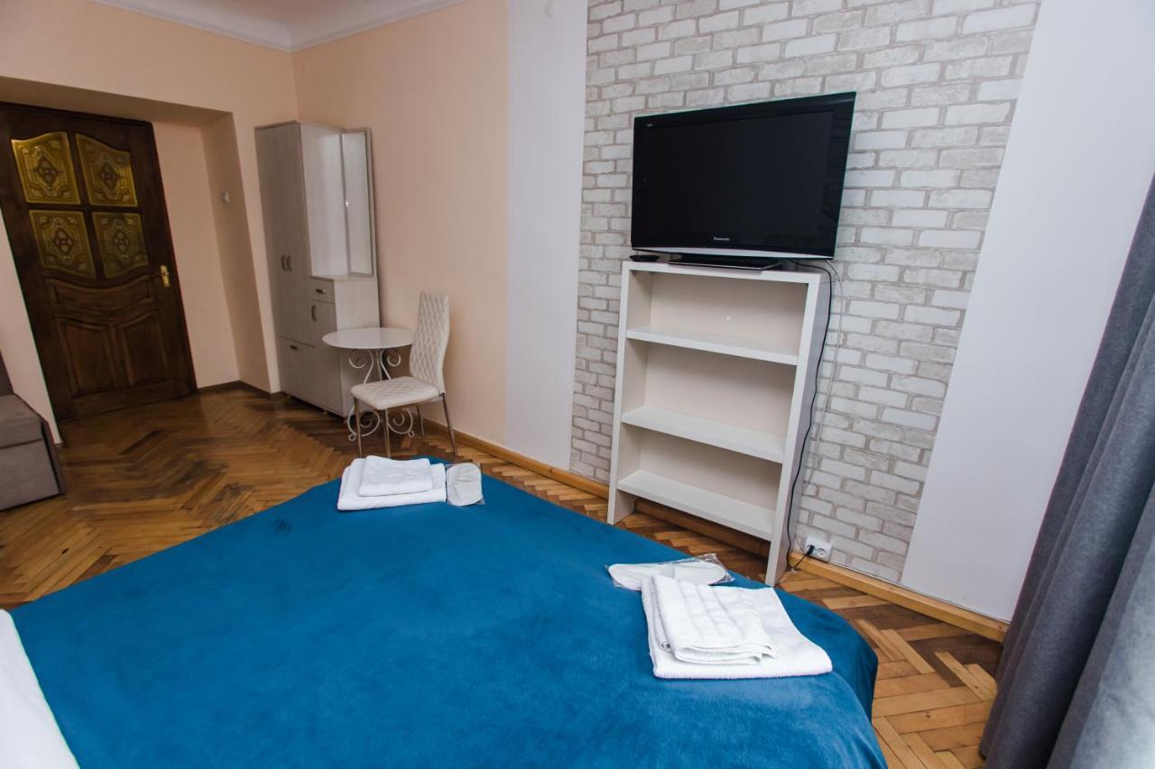 Mary Apartment Лвив Екстериор снимка